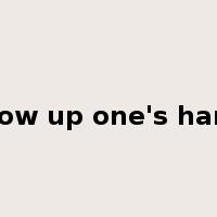 throw up one's hands是什么意思