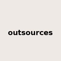 outsources是什么意思