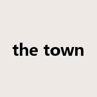 the town是什么意思