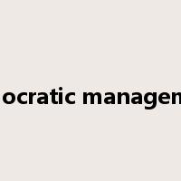 democratic management是什么意思