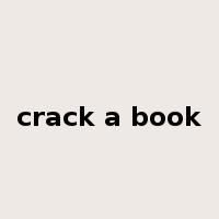 crack a book是什么意思
